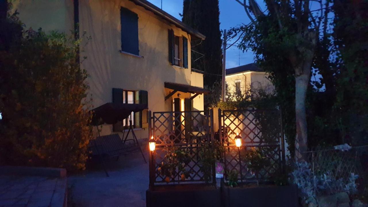 Casa Vacanza & Suite Joy 佩斯基耶拉德加达 外观 照片